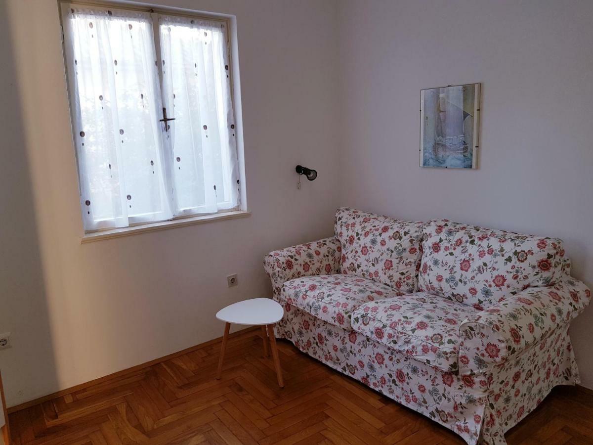 Mare Azzurro Apartments Pula Ngoại thất bức ảnh